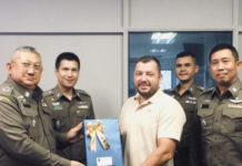 THAILANDE – SAUVETAGE: Max, l’ingénieur français de Phuket récompensé pour avoir été l’un des héros de la grotte de Tham Luang