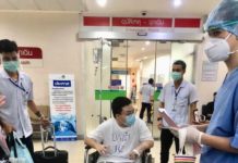 THAÏLANDE – POLITIQUE: Deux autres activistes accusés de lèse-majesté libérés sous caution