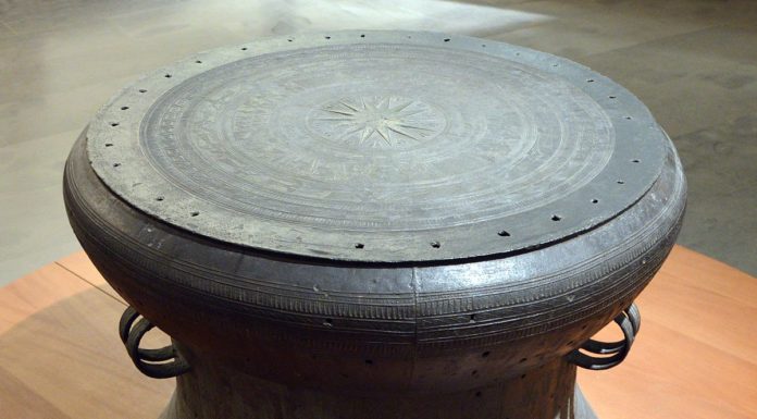 CONFÉRENCE: Fascinants tambours de bronze d’Asie