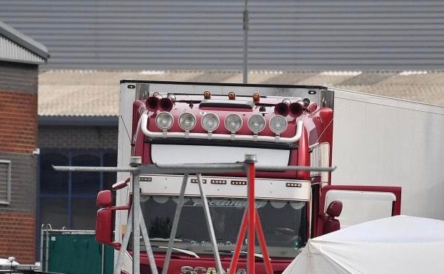 VIETNAM – EUROPE: L’affreuse agonie des six migrants vietnamiens retrouvés morts dans un camion anglais