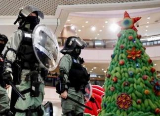 HONG KONG – MANIFESTATIONS: Dans le territoire, la guérilla des centres commerciaux s’installe