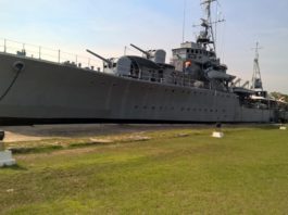 THAÏLANDE – CHRONIQUE : « Maman, le grand bateau… »