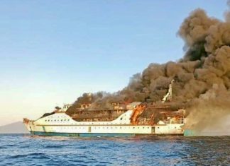 INDONÉSIE – SOCIÉTÉ: L’incendie d’un ferry met l’archipel indonésien en émoi