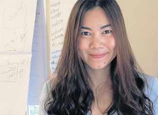 THAÏLANDE – COMMUNAUTÉ : Aux cotés de Claude Bauchet, une nouvelle conseillère consulaire, Thatsanavanh Banchong