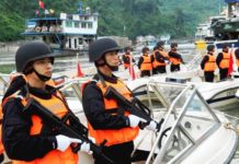 THAÏLANDE – MEKONG : Aux confins de la Thaïlande, du Laos, de la Birmanie et de la Chine, des patrouilles fluviales communes