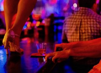 THAÏLANDE – SOCIÉTÉ : Demain, des «go-go» bars thaïlandais en ligne pour surmonter la pandémie ?