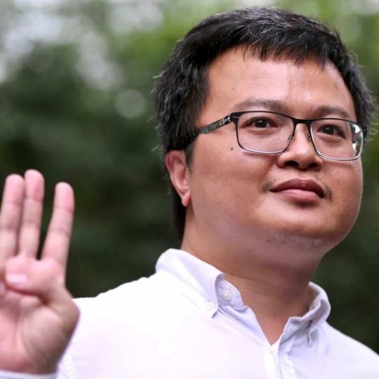 THAÏLANDE – JUSTICE : Quatre ans de prison pour l’activiste anti-Lèse Majesté Arnon Nampa