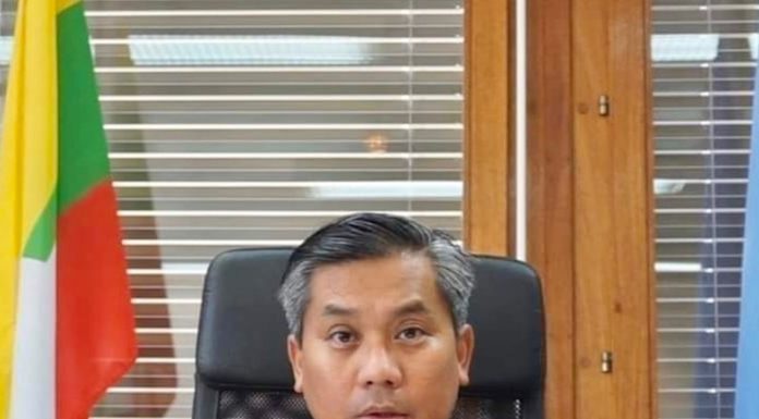 Kyaw Moe Tun ambassadeur birman à l'ONU