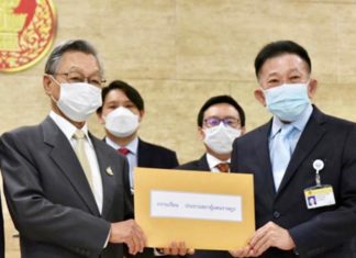 THAÏLANDE – POLITIQUE : L’opposition dépose une motion de censure contre le Premier ministre et cinq ministres