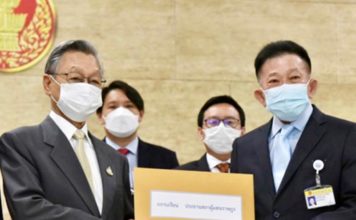 THAÏLANDE – POLITIQUE : L’opposition dépose une motion de censure contre le Premier ministre et cinq ministres