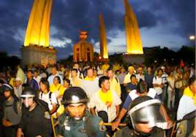 Thaïlande, manifestations : la crise se réglera dans la rue !