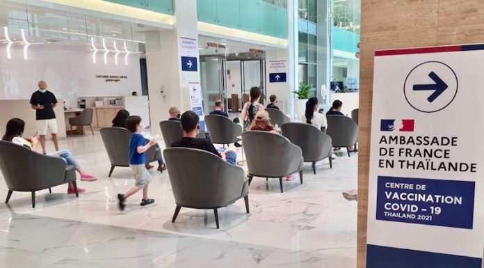 Vaccination en Thaïlande avec la France