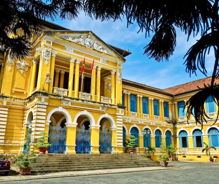VIETNAM – COVID : A Hô-Chi-Minh-Ville, mettre en doute les règles sanitaires vaut condamnation