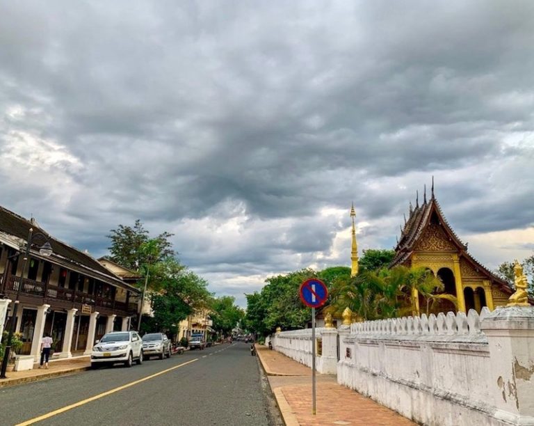 LAOS – COVID : Luang Prabang, assaillie par la pandémie, repasse en mode verrouillage sanitaire