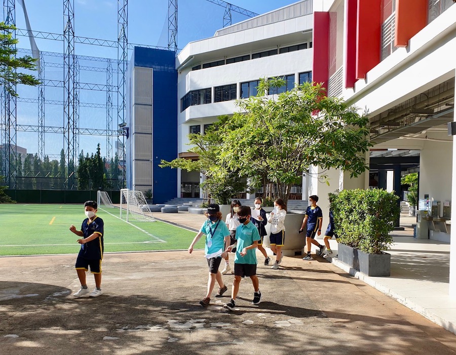 réouverture écoles à Bangkok