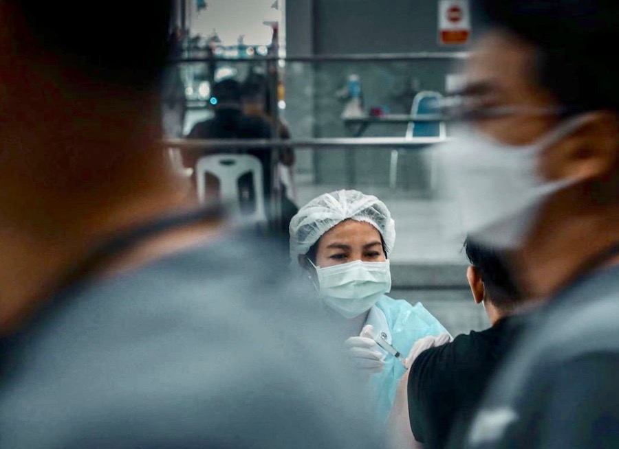 covid thaïlande infirmiere