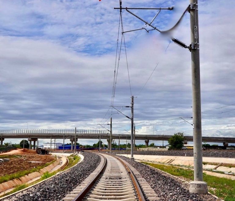 LAOS – INFRASTRUCTURES : Vols de câbles en série sur la nouvelle ligne ferroviaire Laos-Chine