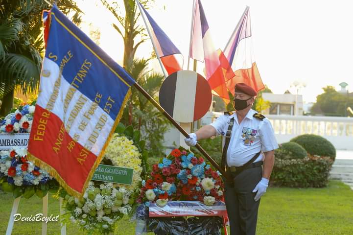 11 novembre 2021 drapeaux