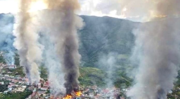 BIRMANIE – POLITIQUE : Sagaing, épicentre de la guerre civile birmane incendie Birmanie