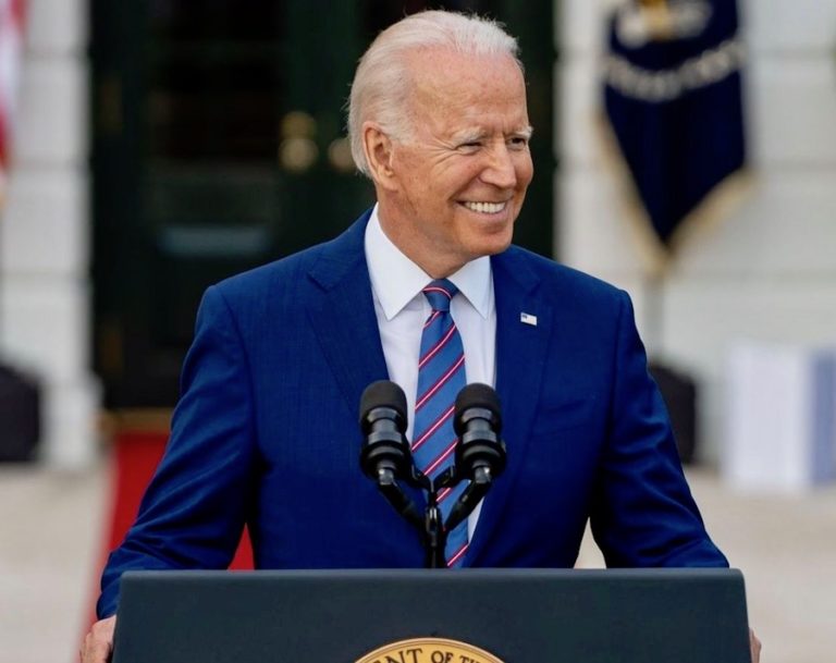 THAÏLANDE – DIPLOMATIE : Joe Biden convie Taïwan, l’Indonésie et la Corée du sud à parler de démocratie, mais pas la Thaïlande
