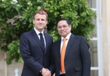 VIETNAM – FRANCE : Après sa visite à l’Élysée le premier ministre vietnamien prévoit une plus grande coopération Pham Minh Chinh Emmanuel Macron