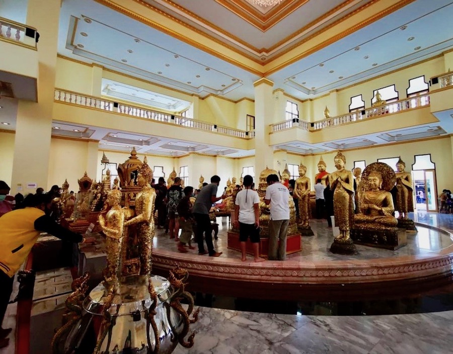 Wat Sothonwararam Worawihan temple