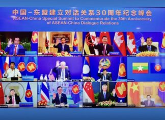 ASIE DU SUD-EST – DIPLOMATIE : Avec la Chine, l’ASEAN rêve d’une paix perpétuelle Sommet Asean - Chine