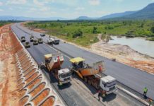 CAMBODGE – ÉCONOMIE : L’autoroute Phnom Penh – Sihanoukville en voie d’achèvement express-way-phnom-penh-sihanoukville