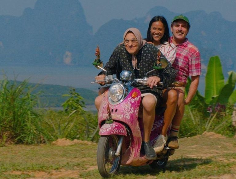 THAÏLANDE – FRANCE : Le paradis touristique thaïlandais, escale «mort de rire» pour les Bodin