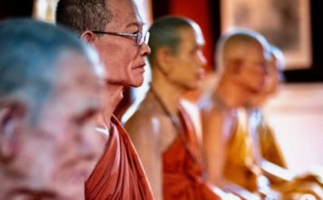 THAÏLANDE – TOURISME : Vous êtes de retour en Thaïlande ? Apprenez à méditer comme les moines bouddhistes moines boudhistes