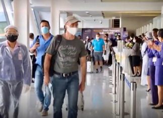 retour touristes Thaïlande