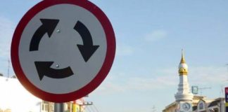 Signalisation routes en Thaïlande