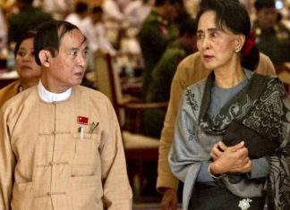 GAVROCHE HEBDO – ÉDITORIAL : En Birmanie, un an de répression et le danger de l’oubli Aung San Suu Kyi et U Win Myint