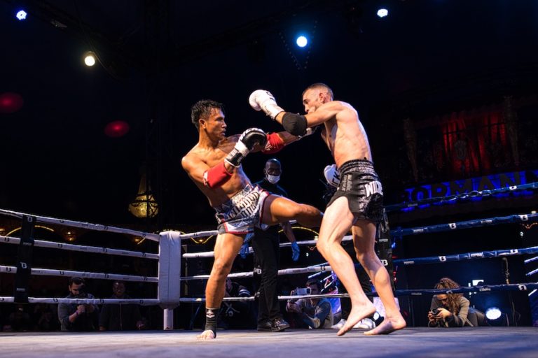 THAÏLANDE – FRANCE : Un beau succès parisien pour le tournoi de boxe thaïe du 5 décembre