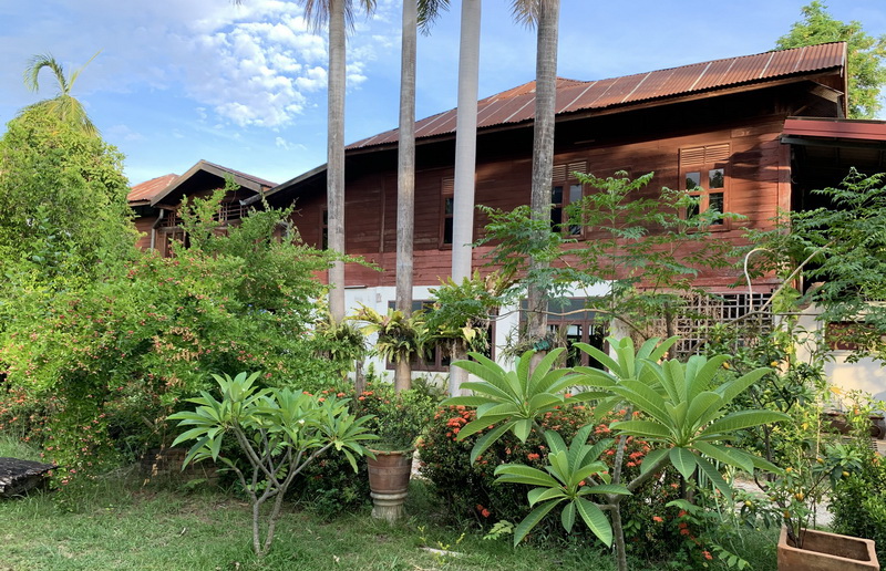 Maison Thaïlandaise en bois à Sukhothai