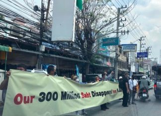 Manifestation Pattaya Banque