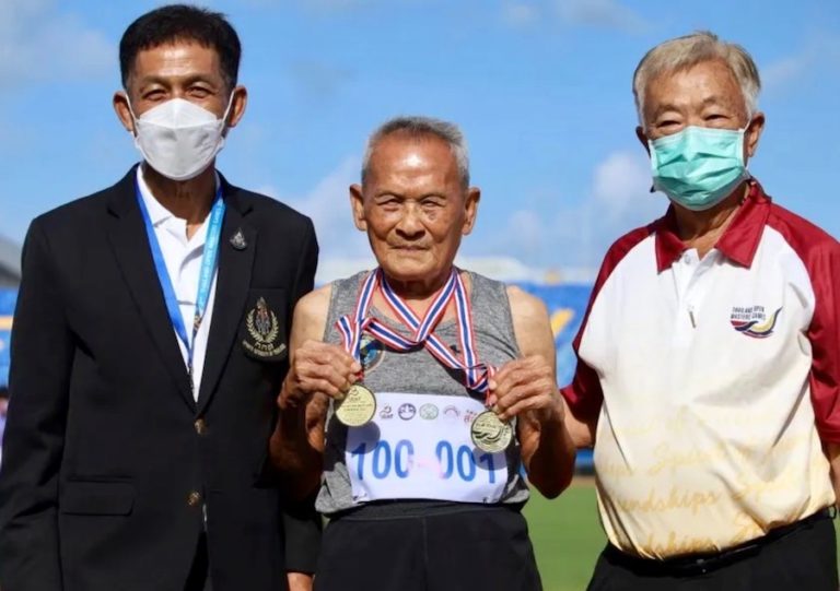 THAÏLANDE – RETRAITE : A 102 ans, il lance encore le poids !