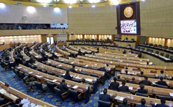 Parlement loi Thaïlande