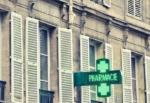 THAÏLANDE – FRANCE : Un casse-tête vaccinal avant de partir pour la Thaïlande ? Peut-être une solution Pharmacie Thailand Pass