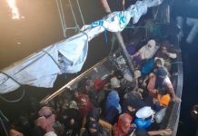 INDONÉSIE – SOCIÉTÉ : L’Indonésie va accueillir les réfugiés rohingyas à la dérive au large des côtes d’Aceh réfugiés Rohingya Indonésie