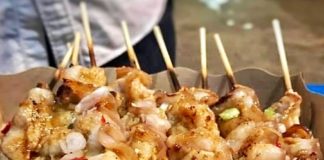 brochettes de porc Thaïlande