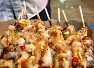 brochettes de porc Thaïlande