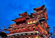 GAVROCHE – ROMAN : #Hashtag Singapour, épisode 7 : Un inquiétant personnage…. Chinatown Singapour