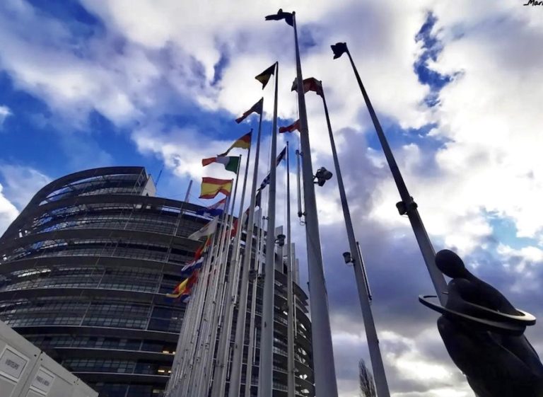 CAMBODGE – EUROPE : Le parlement européen dénonce la condamnation de l’opposant Kem Sokha