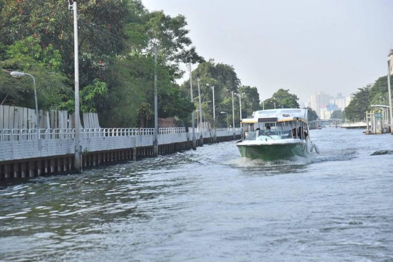 BANGKOK- TRANSPORT : Lancement des bateaux électriques du canal Saen Saep