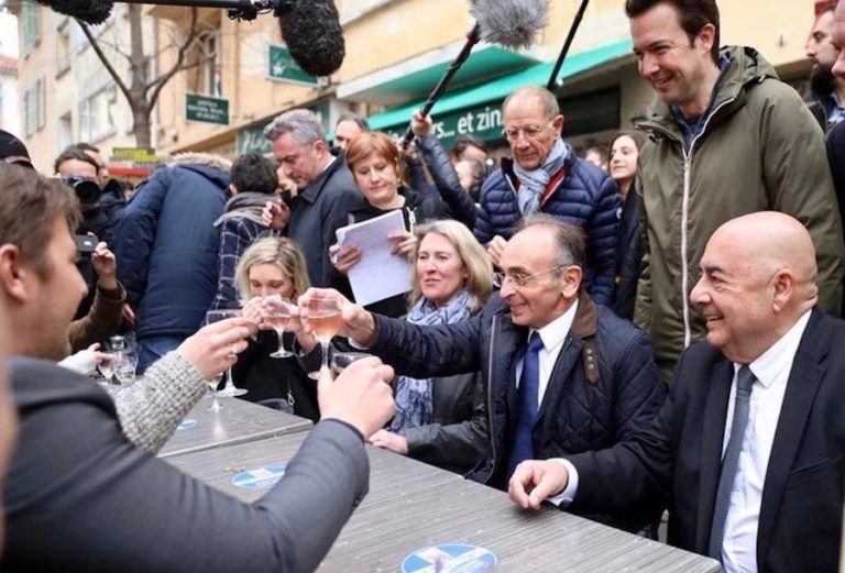 THAÏLANDE – FRANCE : Eric Zemmour, le candidat qui s’efforce de séduire les français de Pattaya