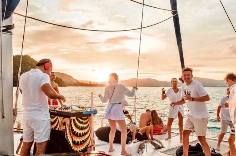 THAÏLANDE – TOURISME : Les touristes russes en tête de la liste des 6 millions de visiteurs de Phuket