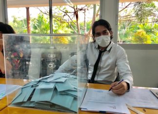 bureau de vote Pattaya