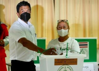 gouverneur Bangkok Chadchart