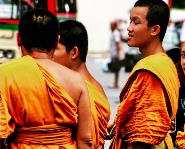 CAMBODGE – THAÏLANDE : Des moines cambodgiens «clandestins» arrêtés dans des temples thaïlandais
